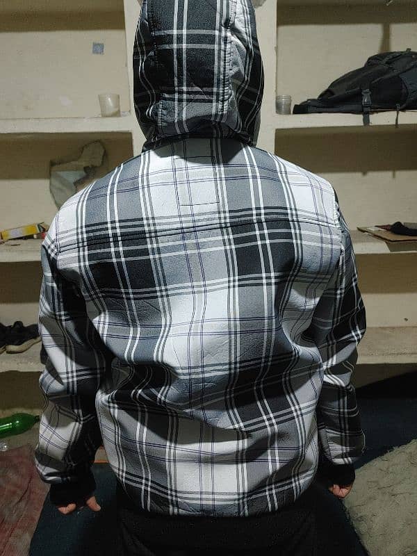 Hood style 3