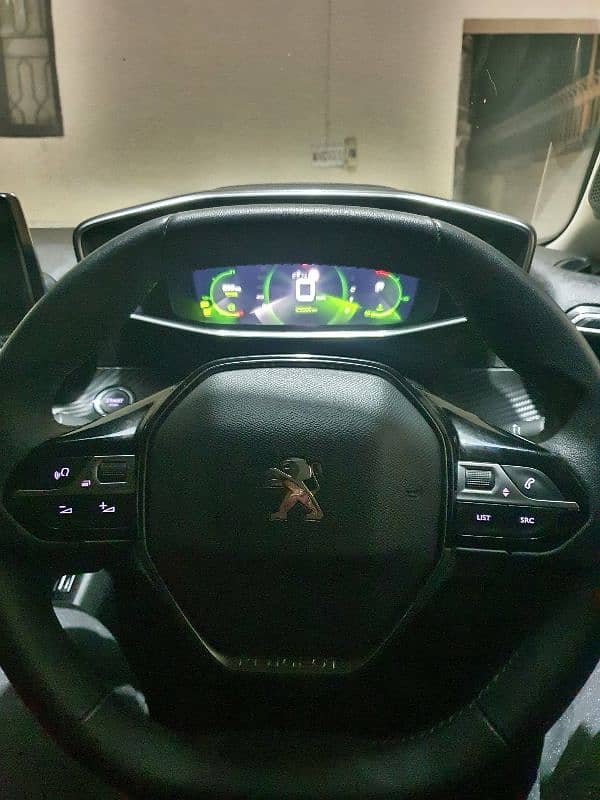 Peugeot 2008 Allure 2022 10