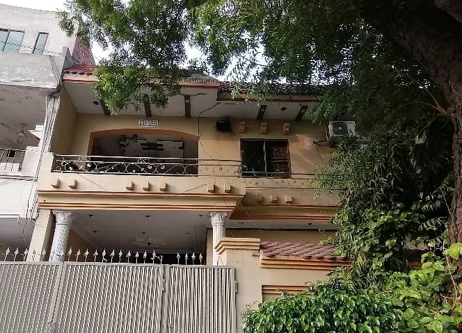 Prime Location House For Sale In Beautiful Marghzar Officers Colony 1