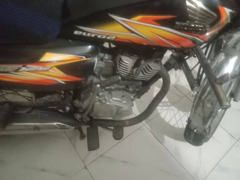 Honda 125 cc 3