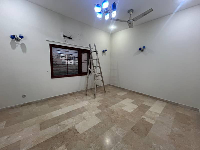 UPPER PORTION FOR RENT IN PRIME LOCATION OF PHASE 8 3