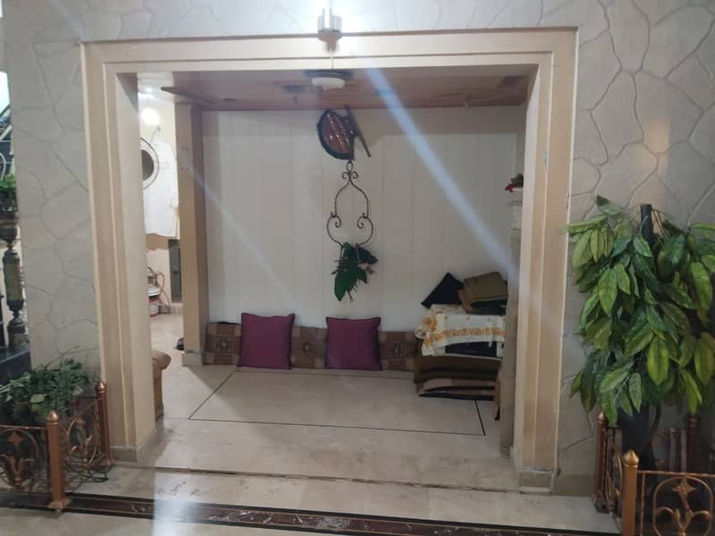 Get This Amazing Facing Park 1 Kanal House Available In Marghzar Officers Colony 16