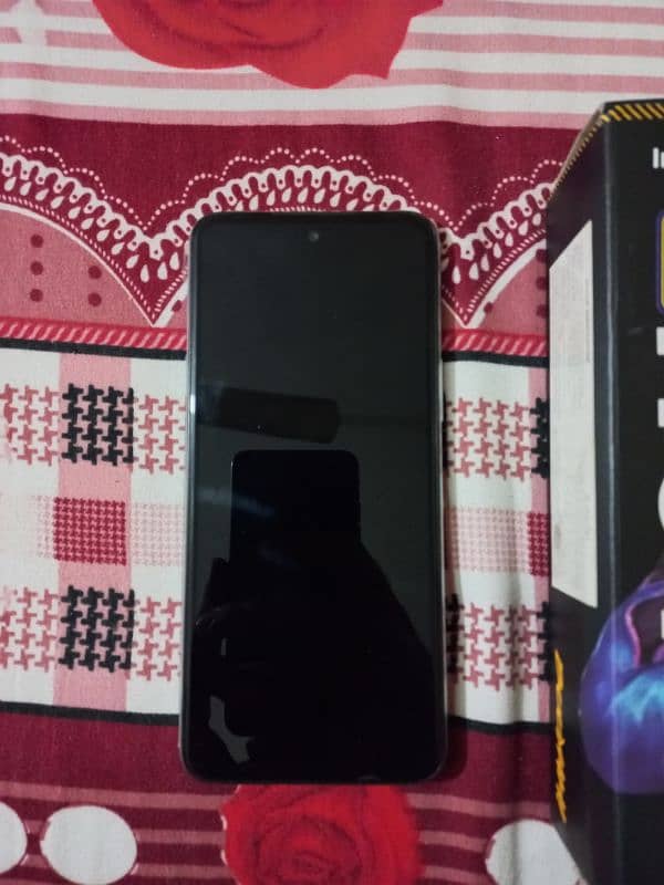 Infinix Hot 12 , 6/128GB 15