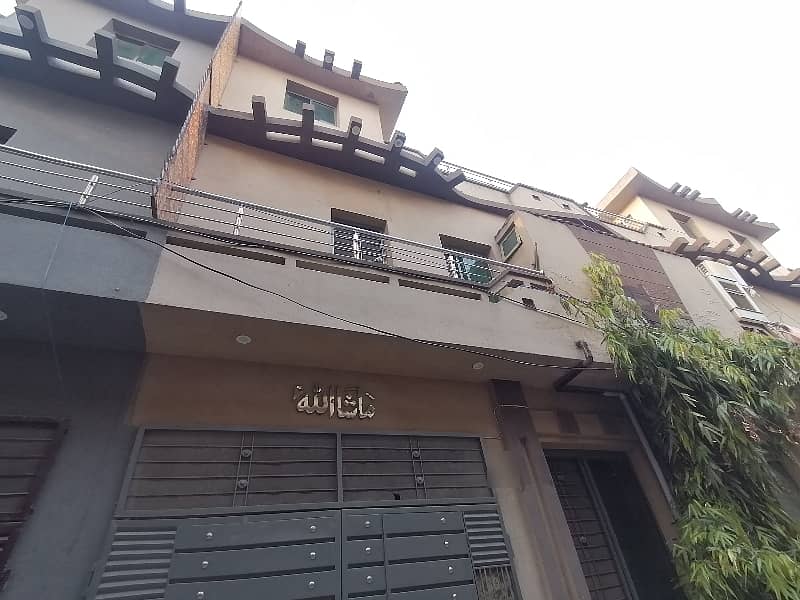 Prime Location 3 Marla House In Only Rs. 12800000/- 3