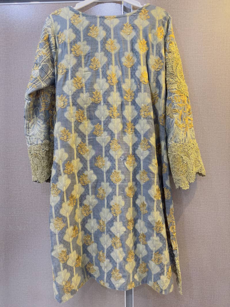 Alkaram Jaquard Embroidery Dress 2