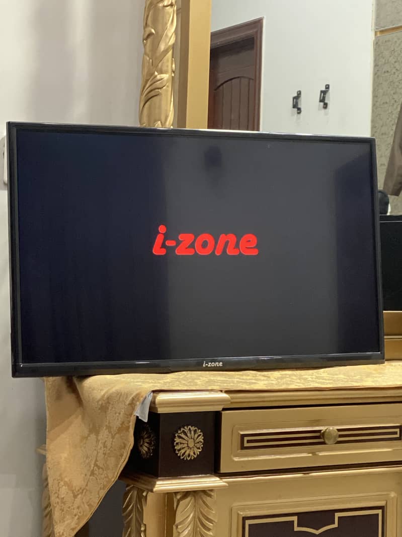 i-Zone A2000-Series Smart LED TV 2