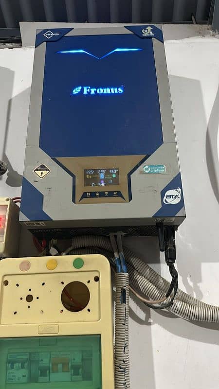 FRONUS 6kw solar inverter 1