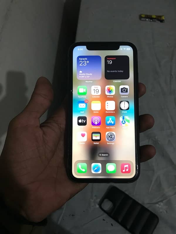 iPhone 11 2