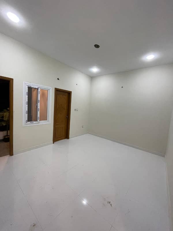 3 bed room upper portion with Roof near sharah e qaideen 8