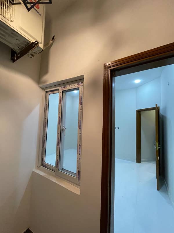 3 bed room upper portion with Roof near sharah e qaideen 13