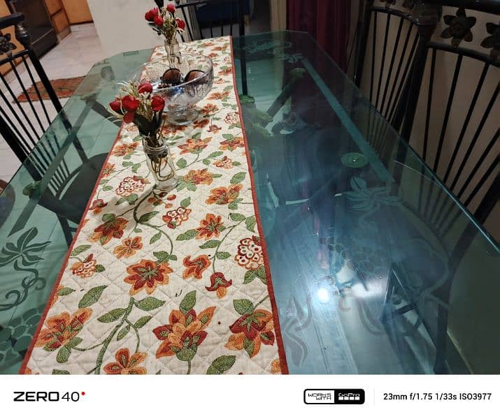 dining table road Irene urgently sale 5