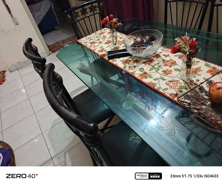 dining table road Irene urgently sale 7