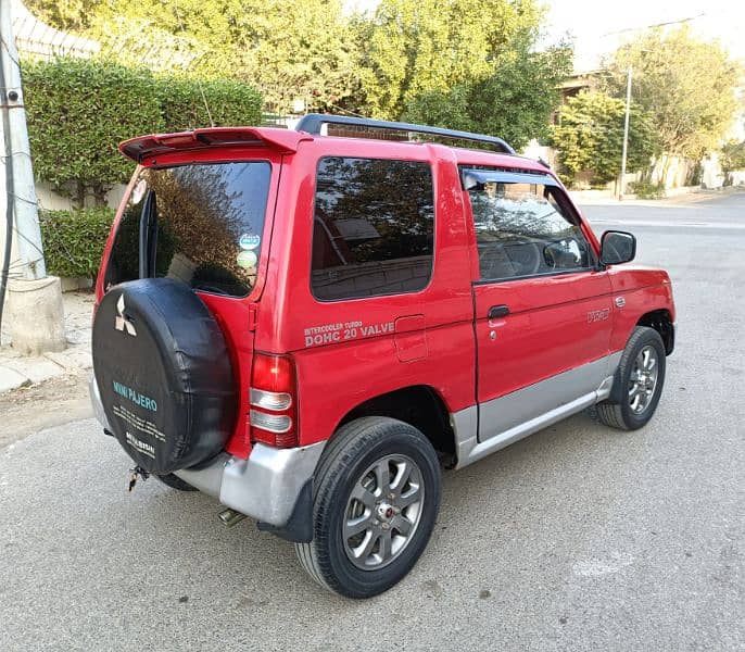 Mitsubishi Mini Pajero 1996 / 2006 automatic 1100cc 5