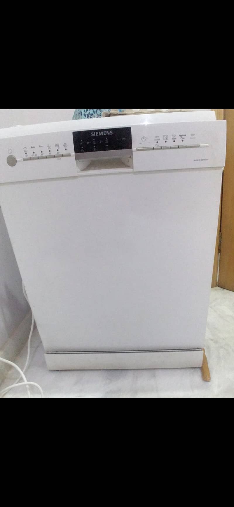 Seimens dishwasher 2016 selling urgently 5