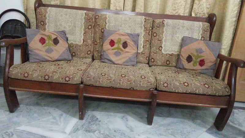 Sofa set for sale 0