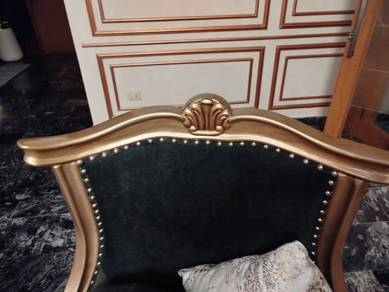 2 chair with Backless Dewan 2