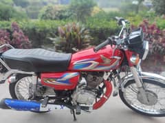 Honda 125 For sale seriouse Person Contact  03-45-45-45-215