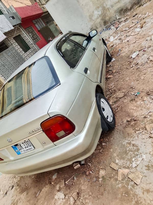 Suzuki Baleno 2000 18