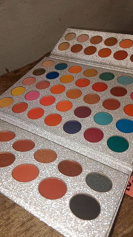 eyeshadow palette 1