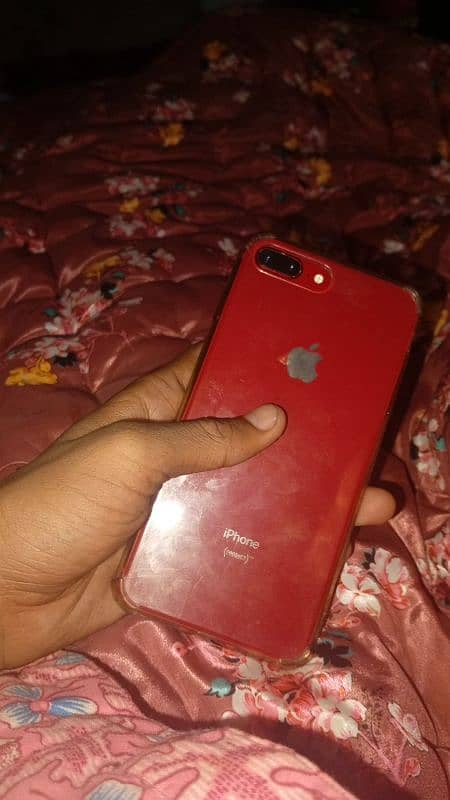 I PHONE 8 PLUS 0