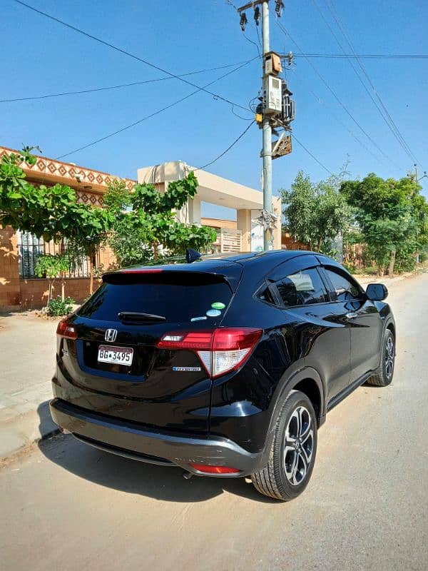 Honda Vezel 1.5 6