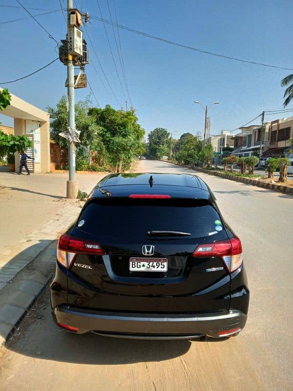 Honda Vezel 1.5 7