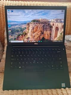 Dell Latitude 7490 Core i7 8-Gen Laptop in Good Condition.