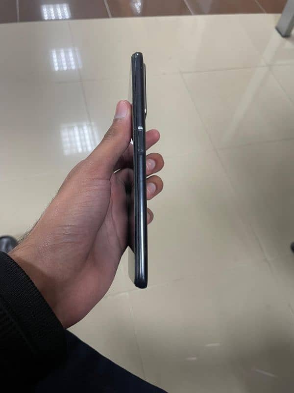 Oppo A76 1