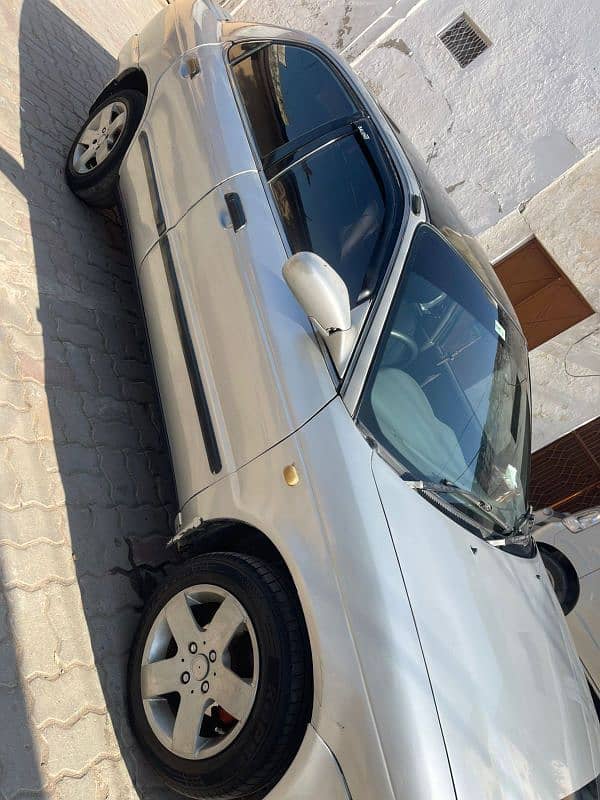 Suzuki Baleno 2003 8