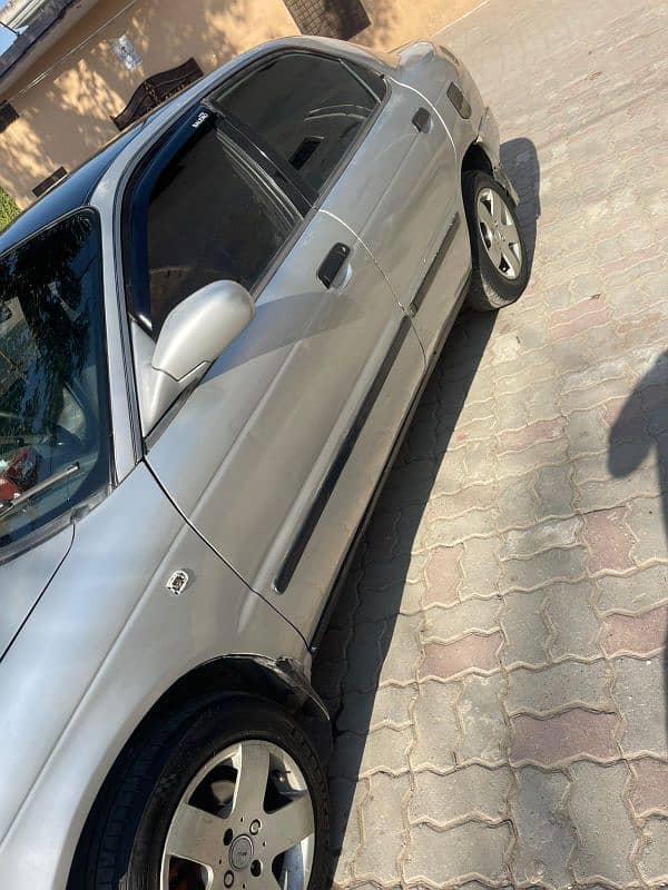 Suzuki Baleno 2003 9