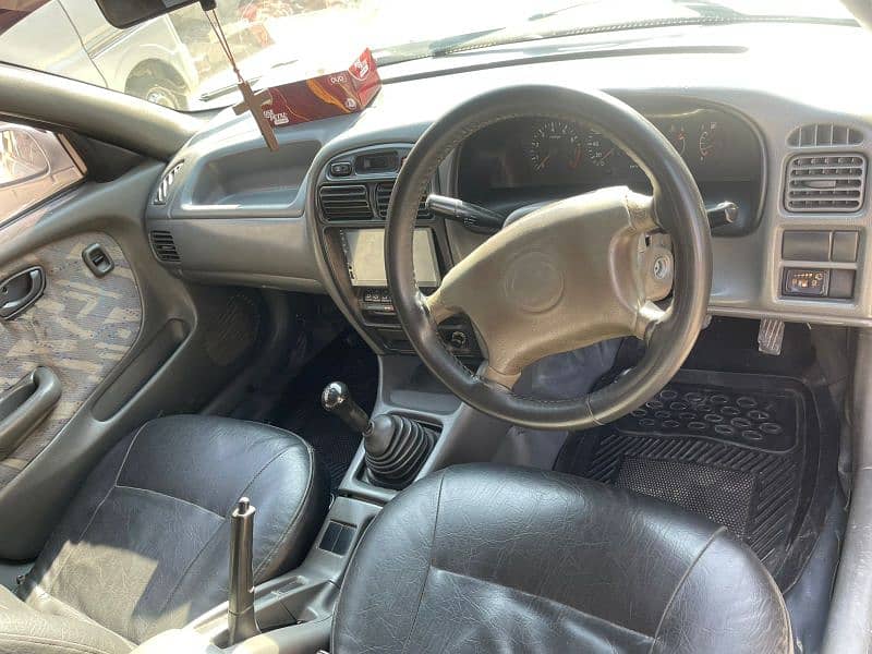 Suzuki Baleno 2003 12