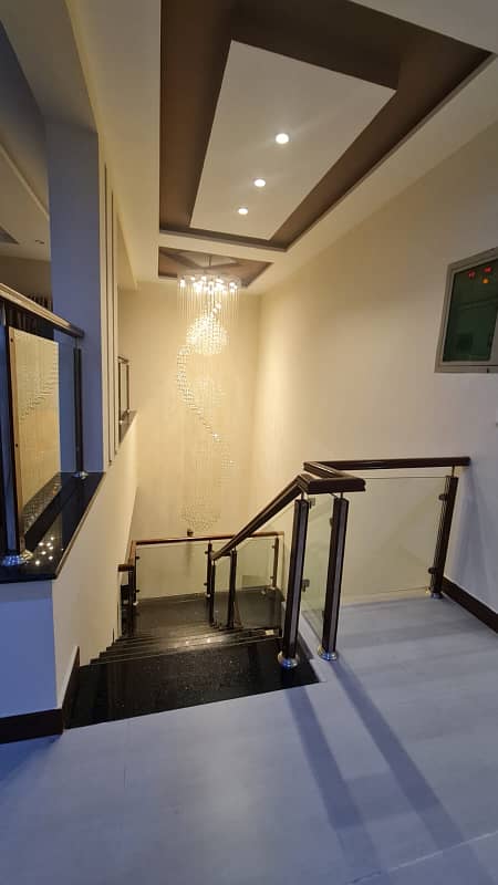 1 Kanal 1 Year Old House For Sale Available In Valencia Housing Society Lahore Facing House Road 60 Ft 5