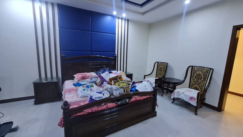 1 Kanal 1 Year Old House For Sale Available In Valencia Housing Society Lahore Facing House Road 60 Ft 12