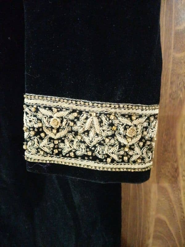 Sherwani with Qulla & Khussa for sale 4