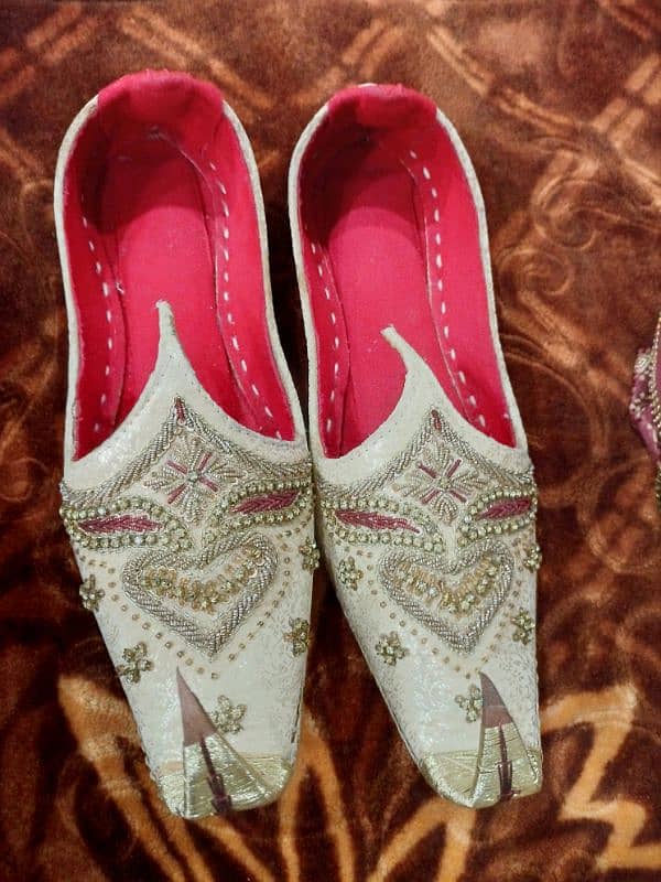 Sherwani with Qulla & Khussa for sale 12