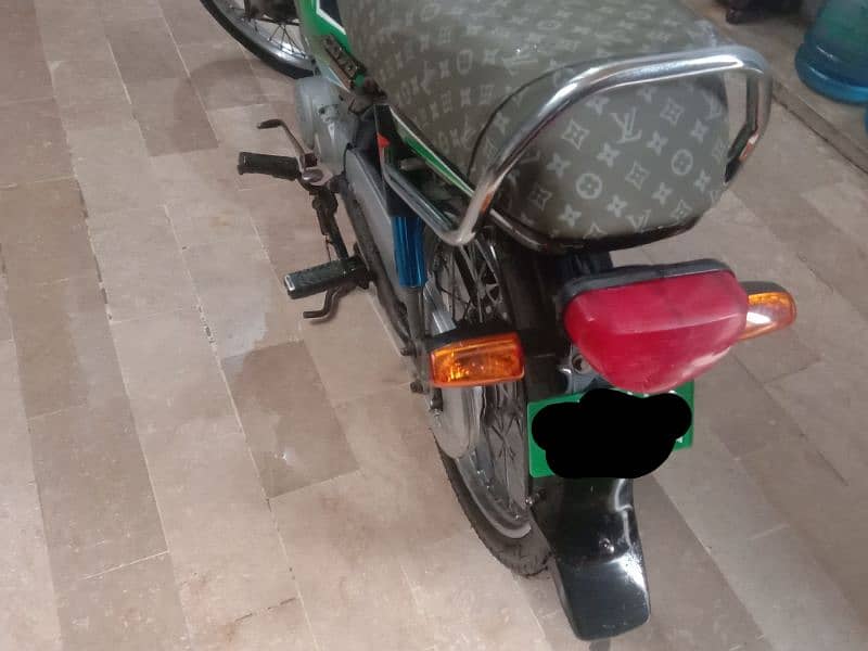 cd70 bike gor sale new condition 2013 4