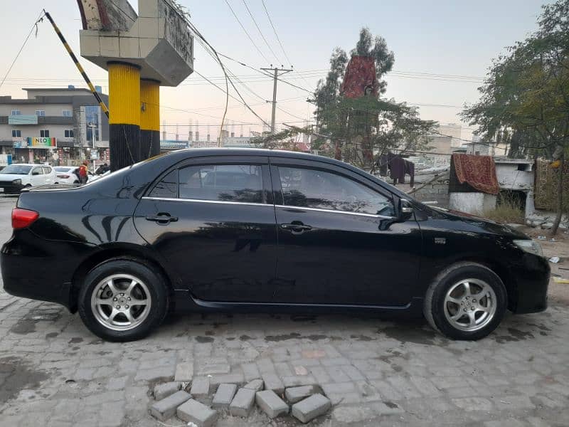 Toyota Corolla GLI 2014 4