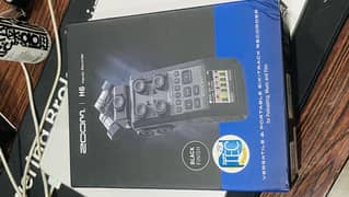 Zoom H6 Portable Digital 6-Track Recorder (Like New)