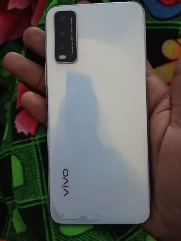 vivo y20 for sale, original panel (damaged), 2