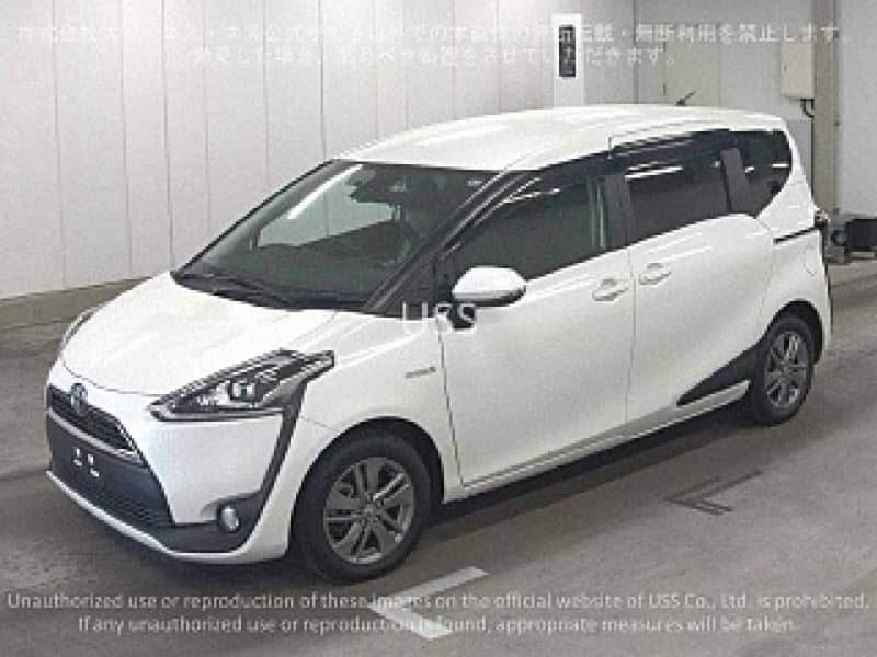 Toyota Sienta 2018 1