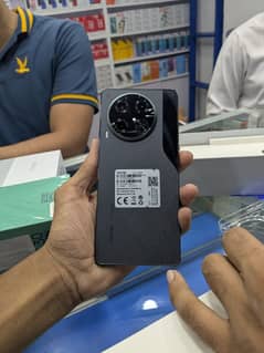 Tecno Camon 30