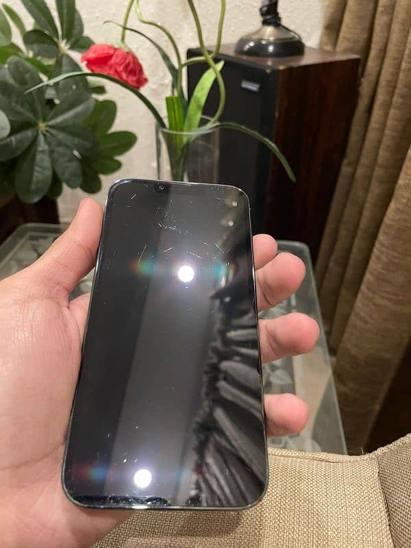 Iphone 13 pro Factory Unlock 10/10 condition 3