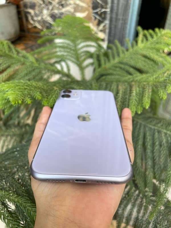 orignal iphone11 purple color 64gb with box non pta 1