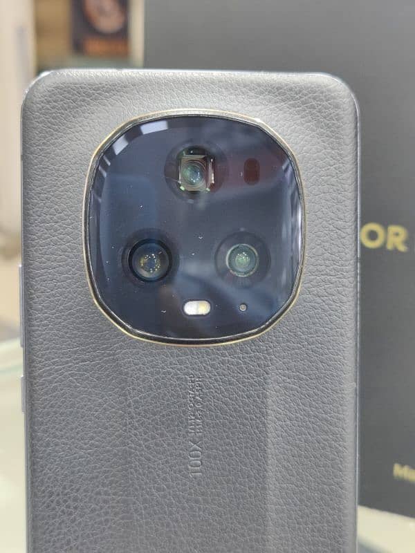 Honor Magic 5 Ultimate Camera Photographer  16GB / 512 GB 2