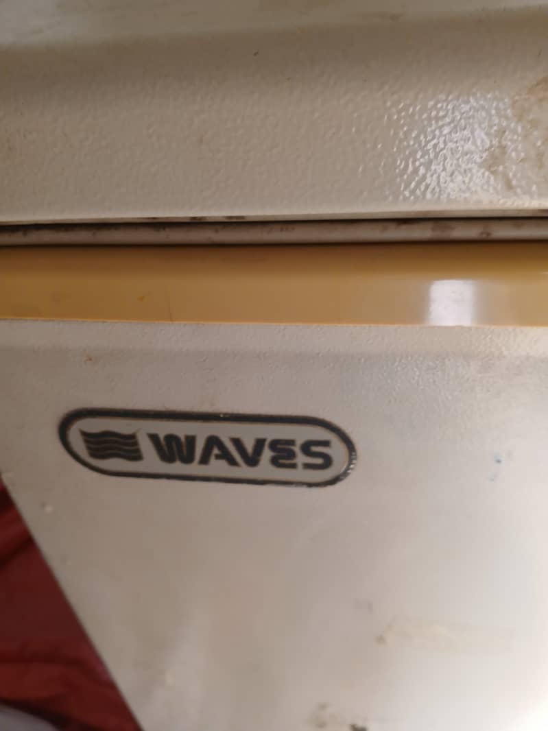 WAVES DEEP FREEZER 0