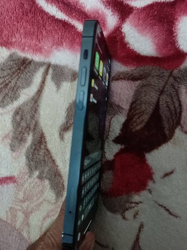 Iphone 12 pro 256 GB for sale 1