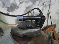 steam iron whit bottal