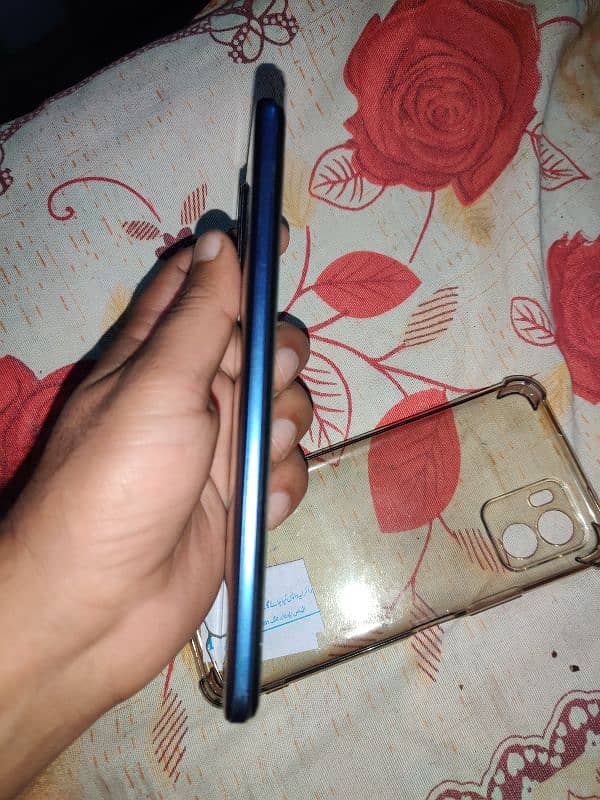 Vivo Y15s condition is 9/10 6