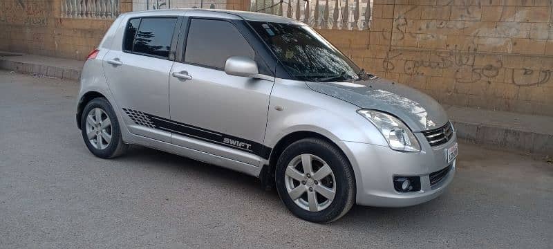 Suzuki Swift 2012 automatic urgent sale 12