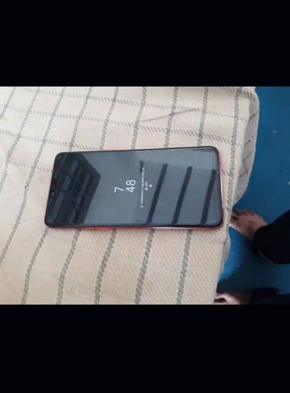 OPPO R15 PRO 6gb 128gb 10/10 h Non PTA"o3o5.1o5five7two. 1"h all read. 5